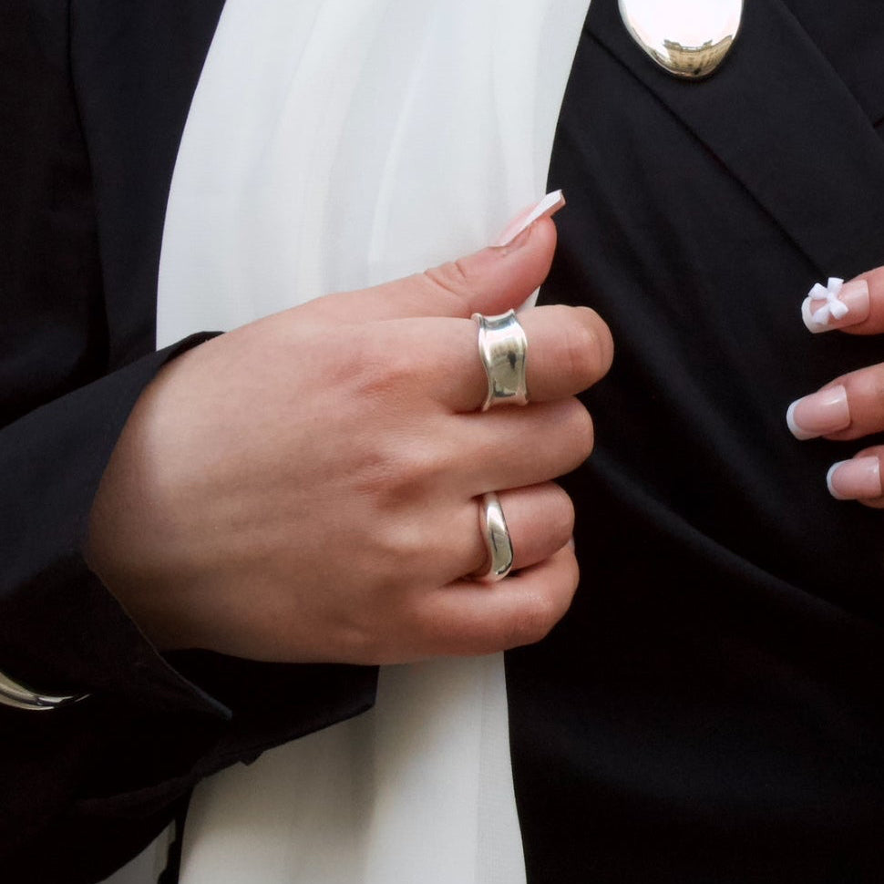 Arella gloss ring