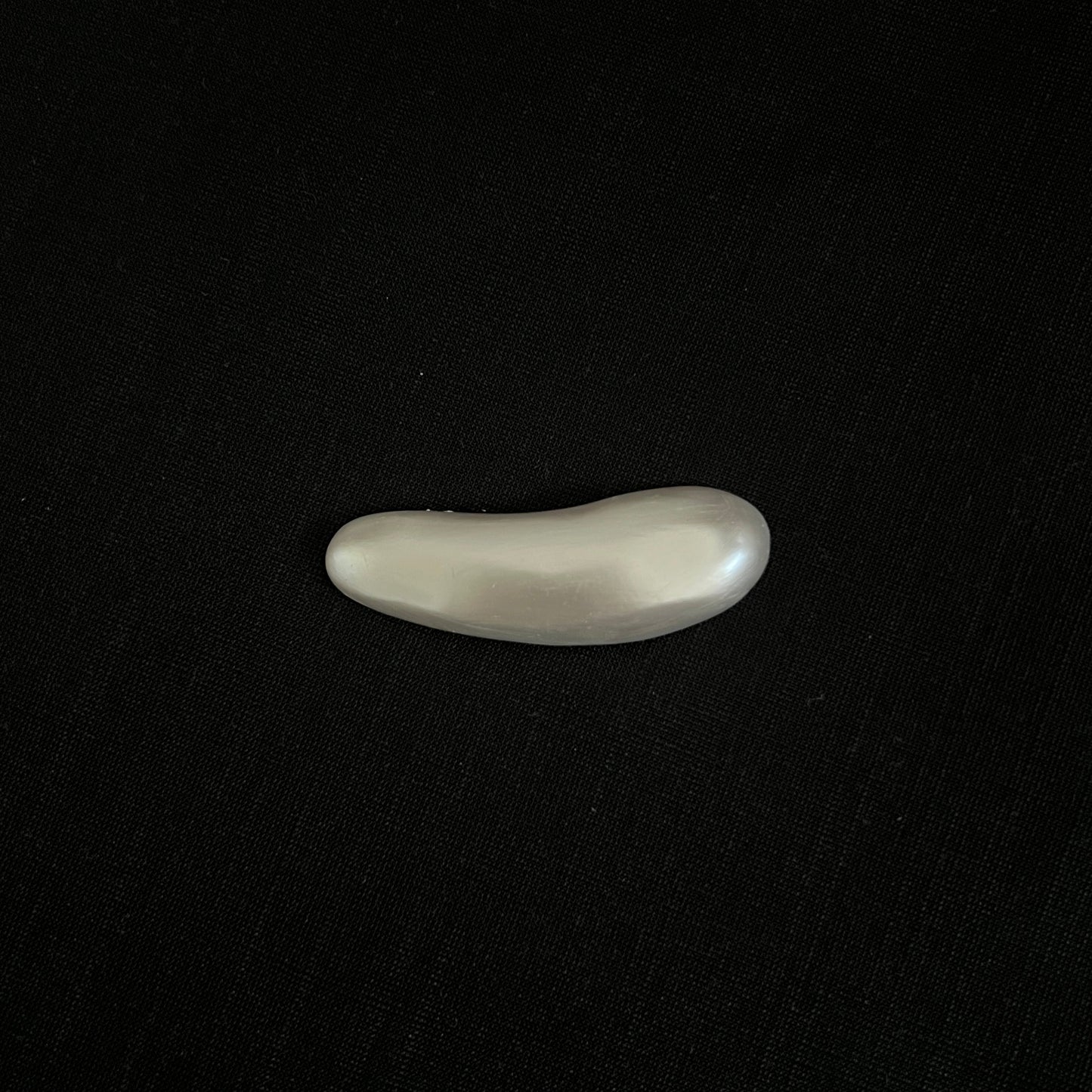 Lune brooch frosted