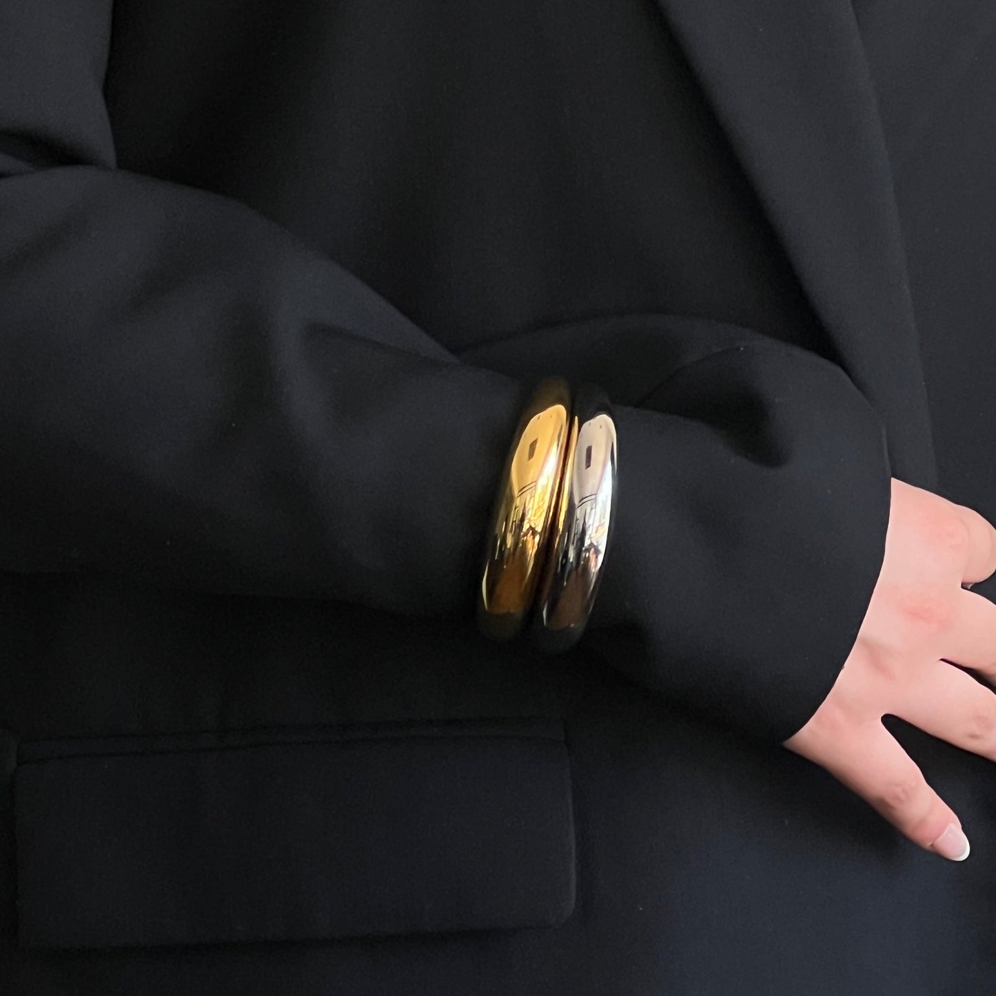 Mira bangle