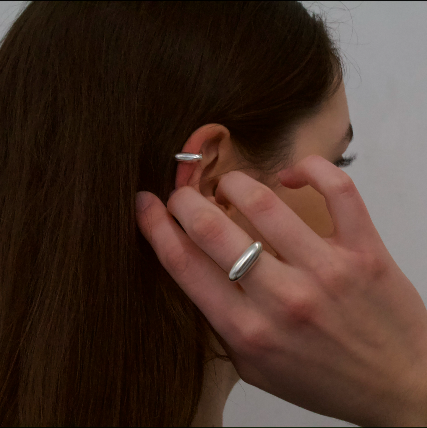 Luminis ear cuff