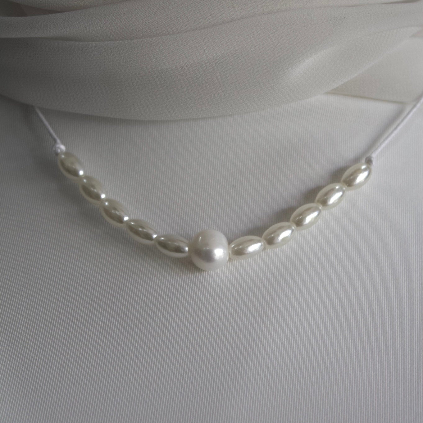 Nacre necklace