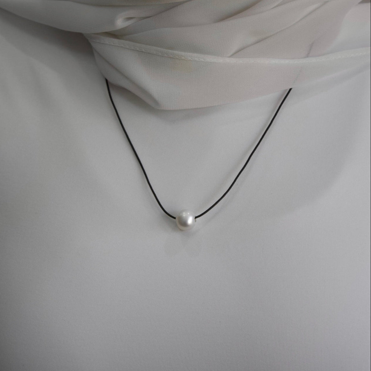 Vara necklace