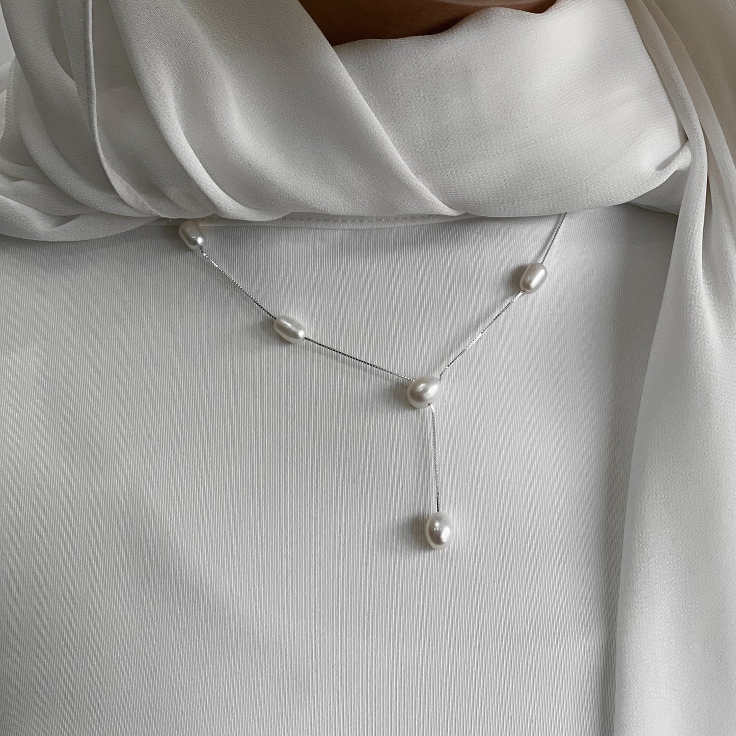 Lustra necklace