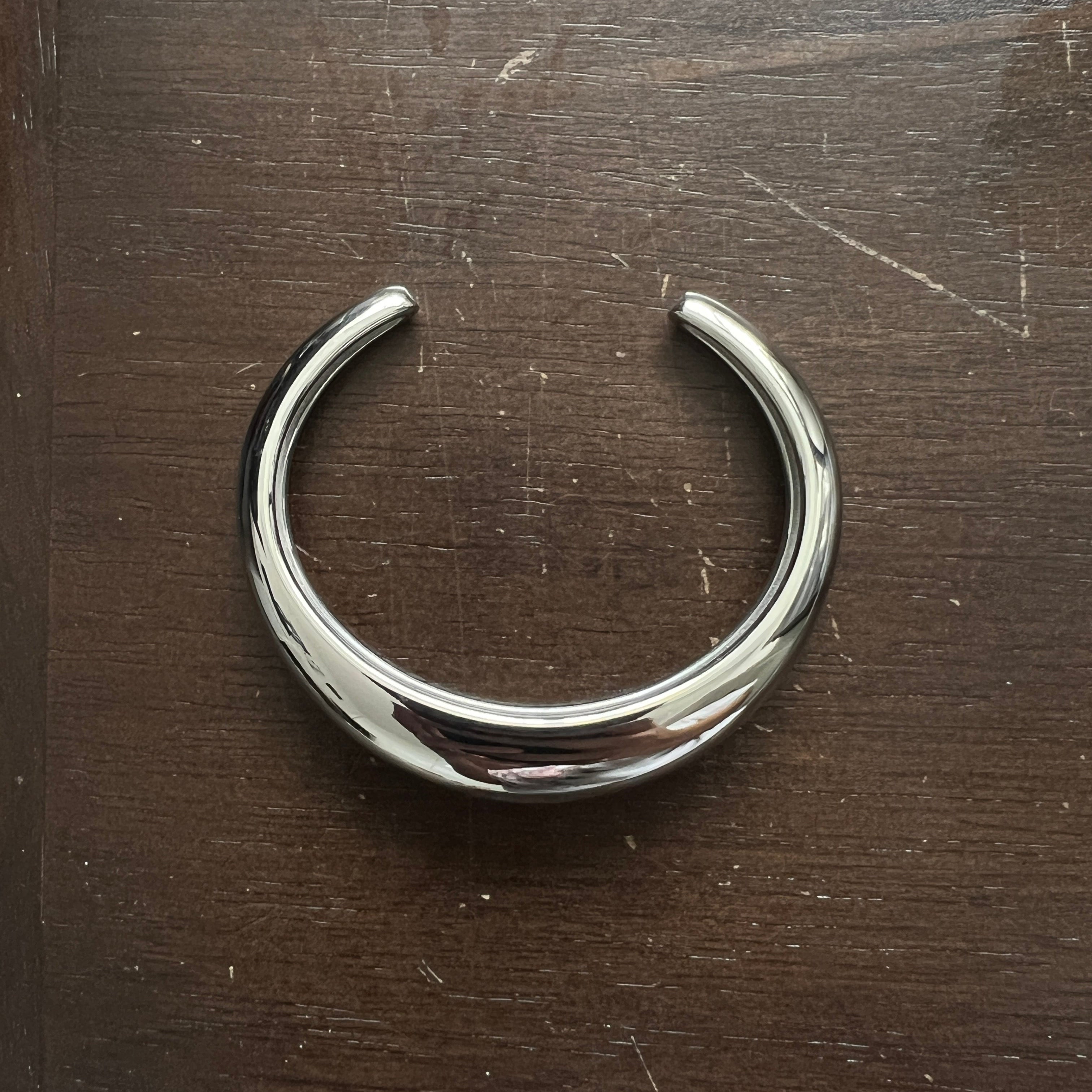 Mira bangle