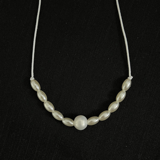 Nacre necklace