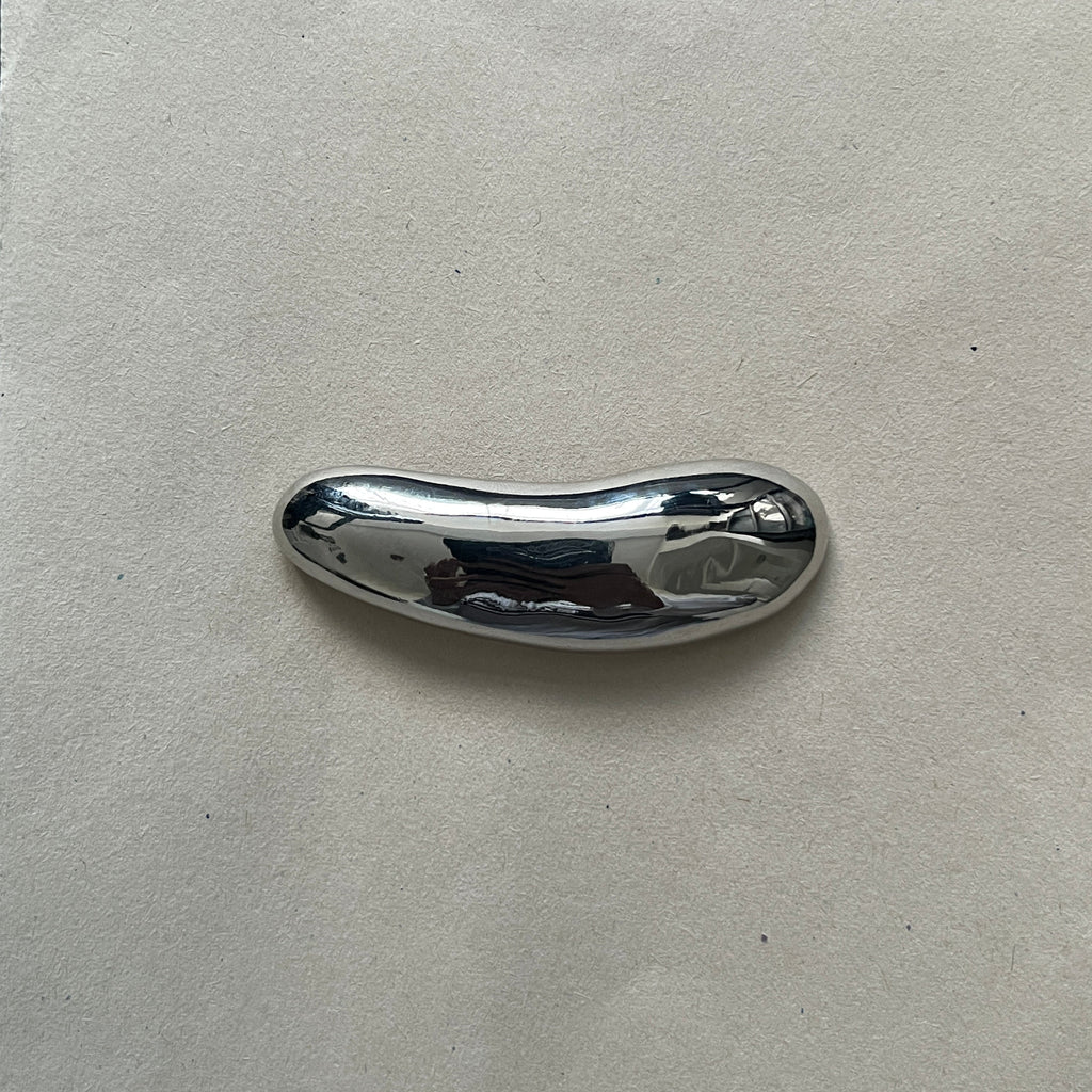 Lune brooch