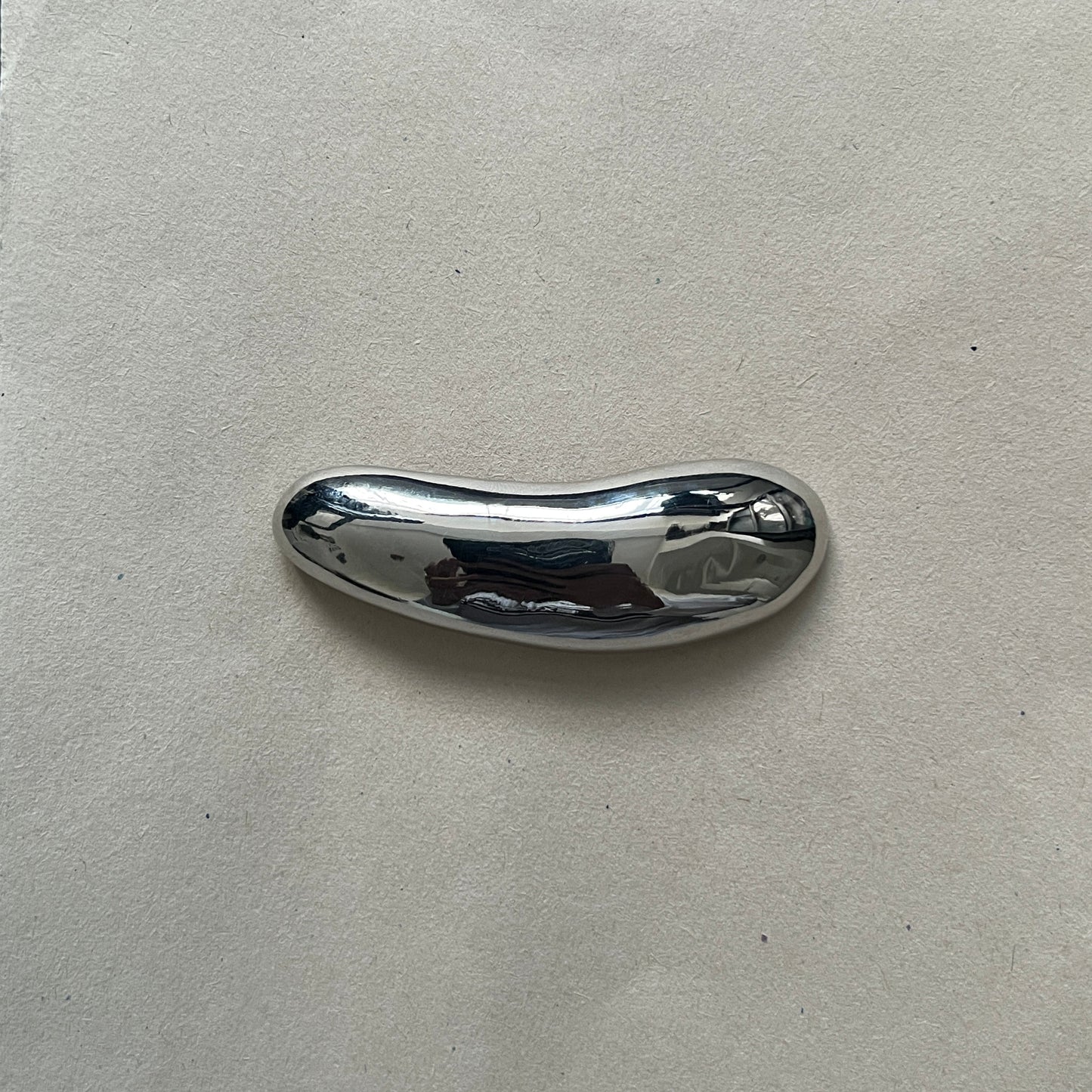 Lune brooch