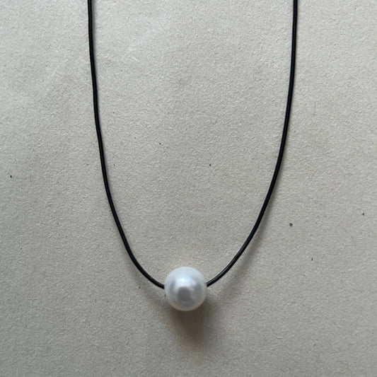 Vara necklace