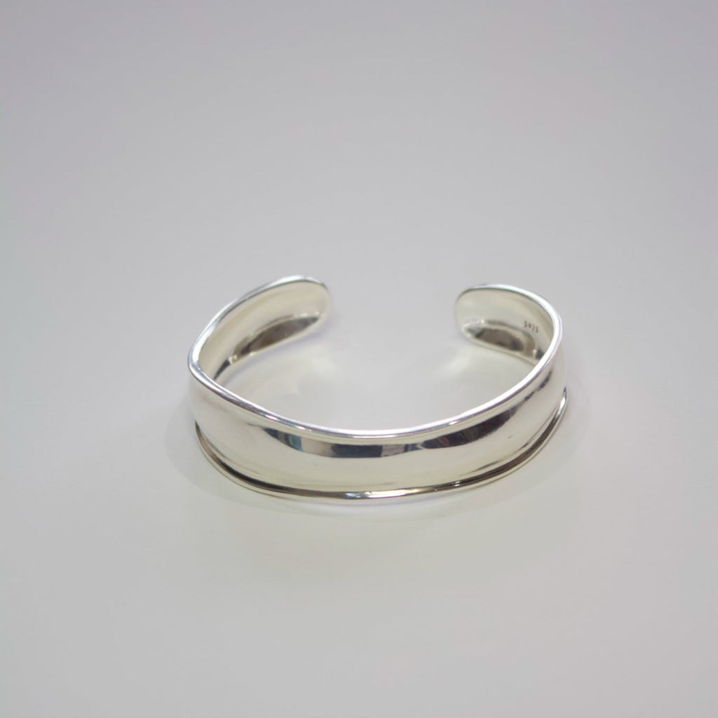 Valora cuff bracelet
