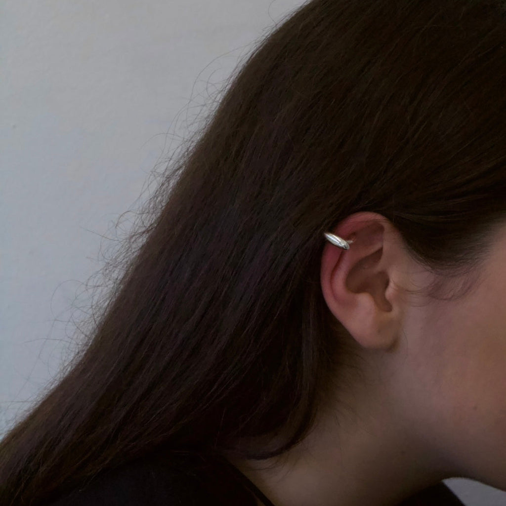Luminis ear cuff