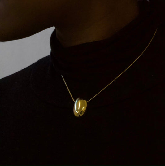 Eclos necklace